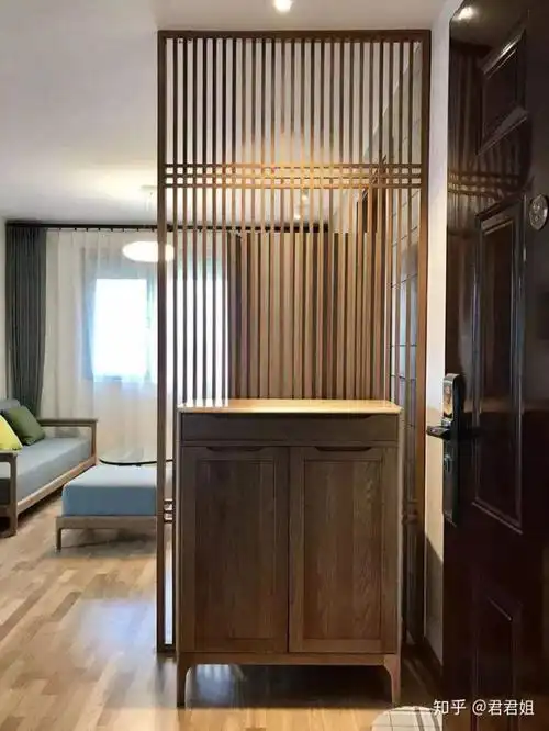 玄关风水聚财法进门_进门玄关设计风水_进门玄关装饰画风水