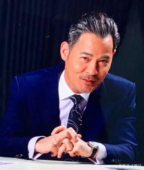 亏本离场?tvb男艺人黄智贤过百万的美容生意低调转给陈炜未婚夫