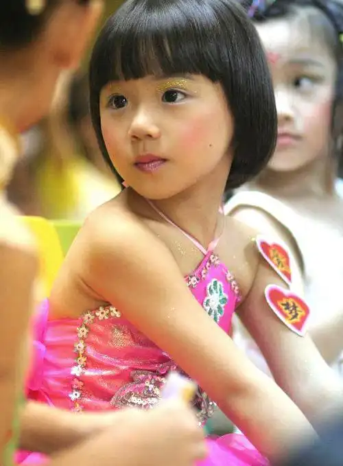 童星徐黄丽:五岁的形象大使