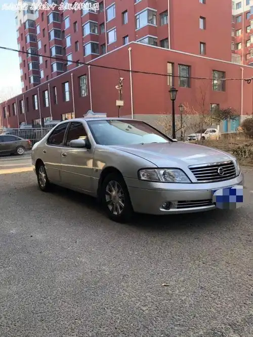 05年精品尼桑蓝鸟