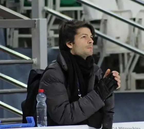 只能等新赛季开始,再美美欣赏kc区的一些风景了#花样滑冰  #兰比尔