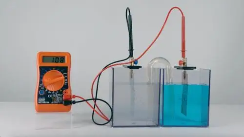 锌铜双液原电池