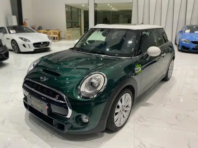 2015minicoopers