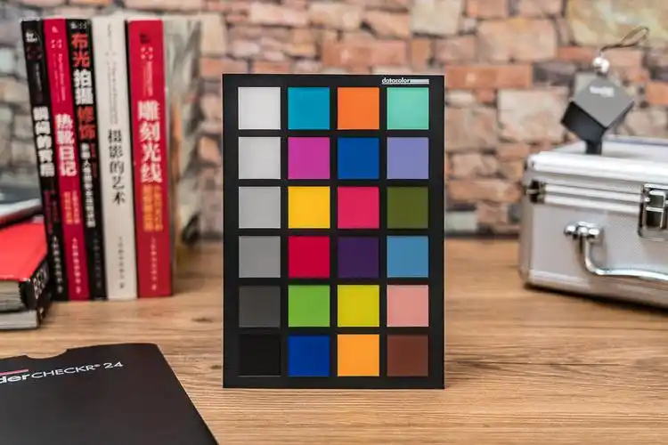 三,spyder checkr 24色色卡
