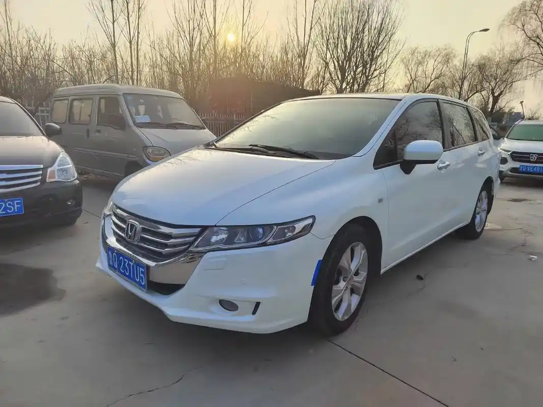 14年八月本田奥德赛七个多
