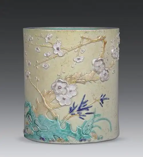 王炳荣制雕瓷梅花纹笔筒】拍卖品_图片_价格_鉴赏_清代其它彩釉瓷器