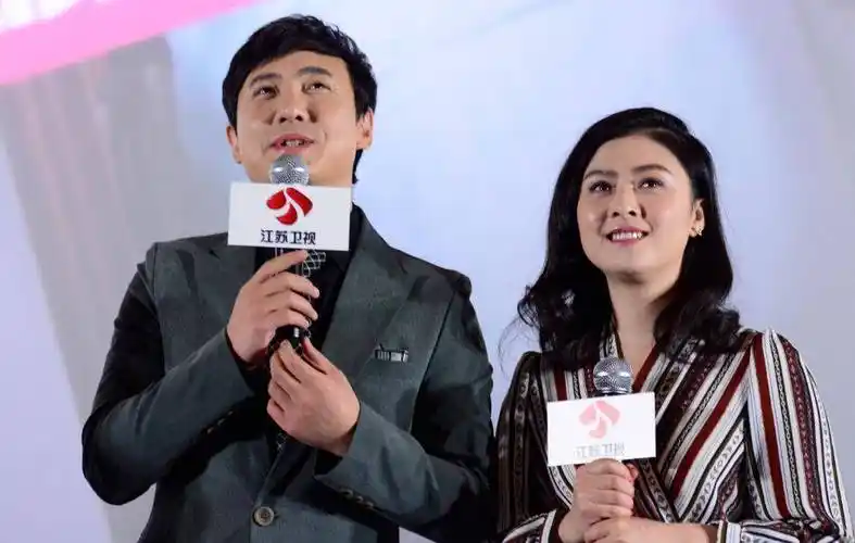 贾玲沈腾多次亲密拥抱,为何从没人想歪?