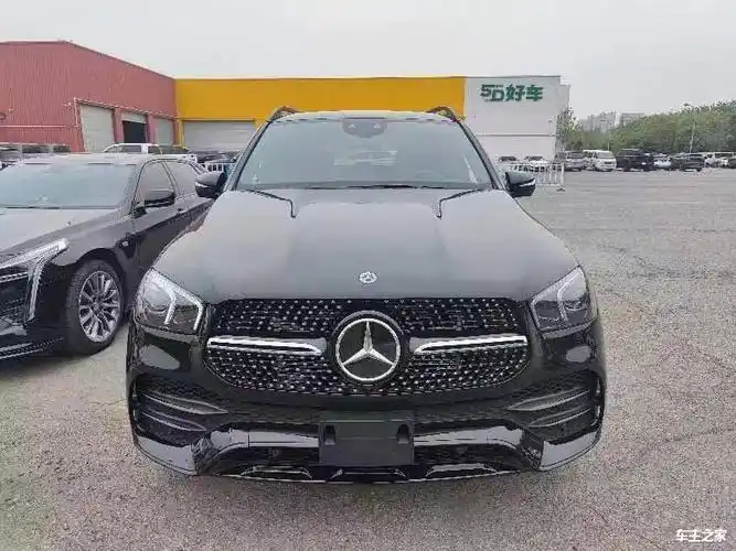 2023款奔驰gle45080万预算豪华suv的标杆