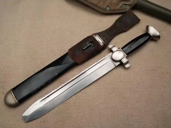 二战纳粹德国军医官佩刀