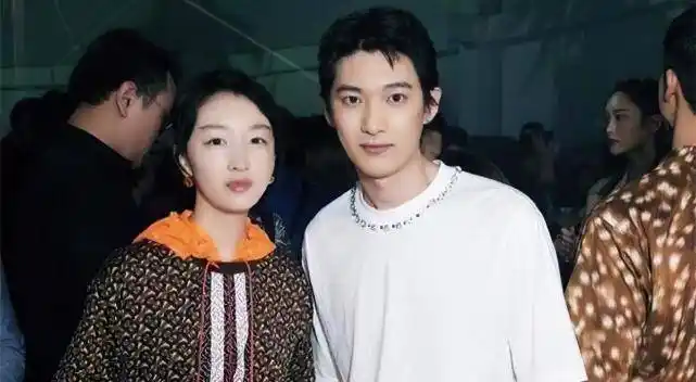 同学_田明鑫_毕业