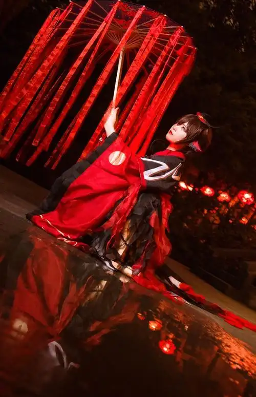 cos:乐正绫-赤鸩,夜景如魅_手机搜狐网