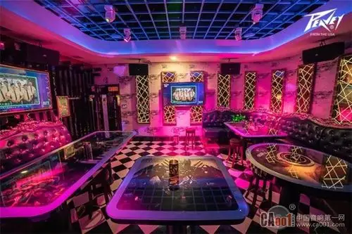 美国peavey娱乐&郑州歌迷量贩ktv,唱响k歌迷,越唱越风靡!