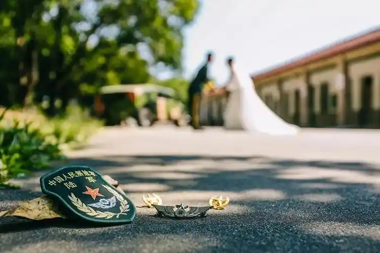 军恋|兵哥哥的这组军营婚纱照太招人嫉妒!