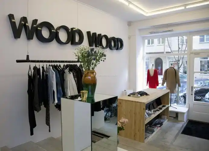 女装店面形象墙室内装饰装修设计效果图