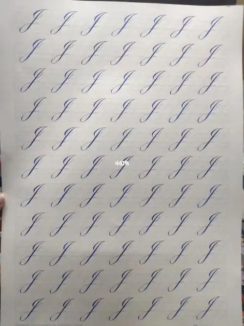 今日份大写字母——j今天真的好困啊070707,还睡了个午觉#每日