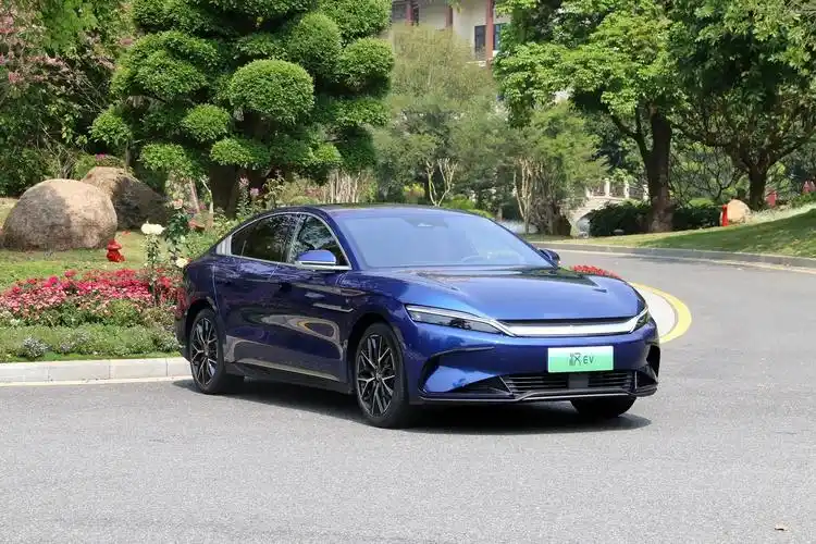 比亚迪汉家族2022款上市车身增加15mm最快37秒破百