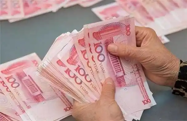 别人找你借钱你急着问借多少就输了聪明人都这样说