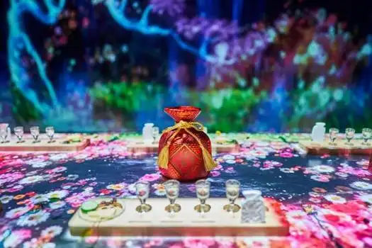 长沙晚报掌上长沙1月8日讯(全媒体记者田甜 通讯员宋城)当沉浸式舞台