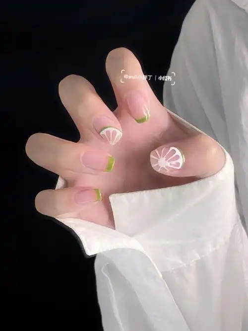 清新美甲  #美甲分享 #手绘美甲 #美甲 #ins美甲 #最显白的指甲油