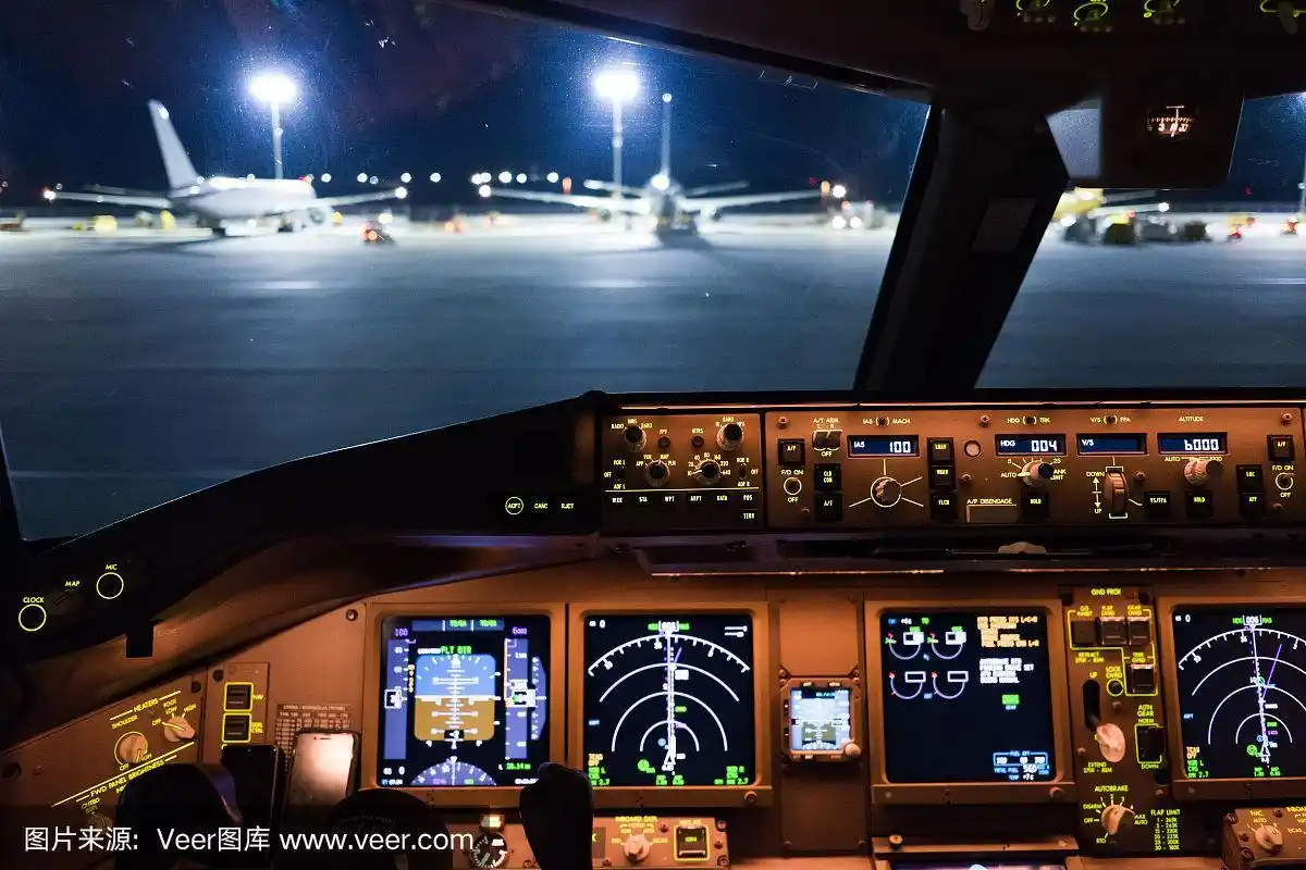 飞机驾驶舱