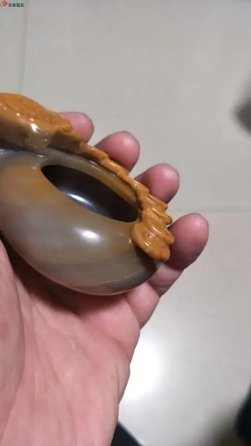 极美玛瑙烟灰缸(笔洗),呵呵