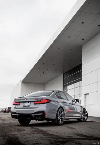【图】完全挑不出毛病的完美配置,水泥灰 宝马m5雷霆版_宝马m系论坛