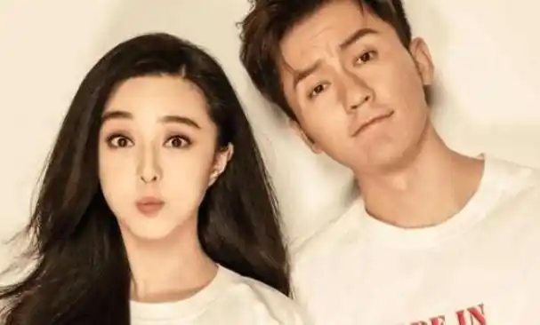 李晨女友新照晒出,盘着头精致的妆容,侧颜莫名的像韩雪!