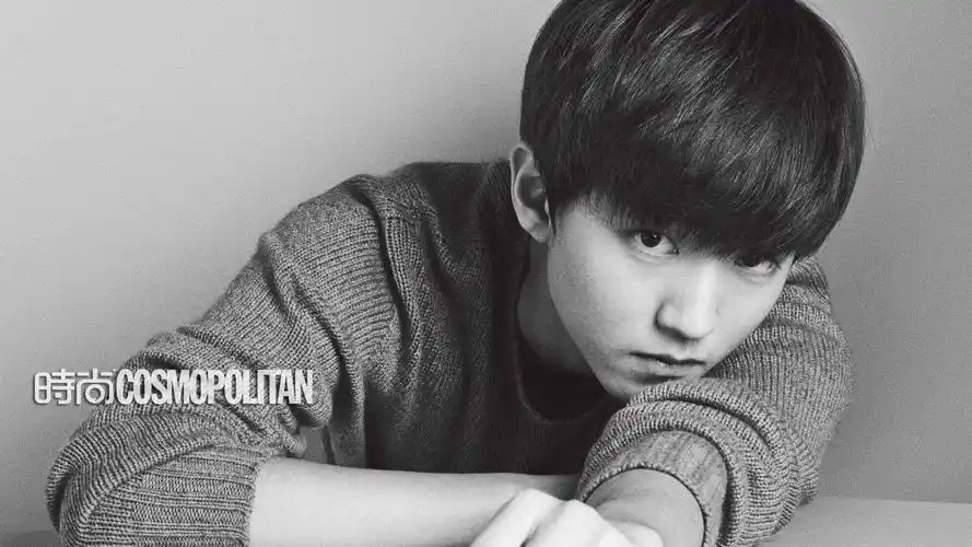 tfboy王俊凯小鲜肉明星风尚壁纸1