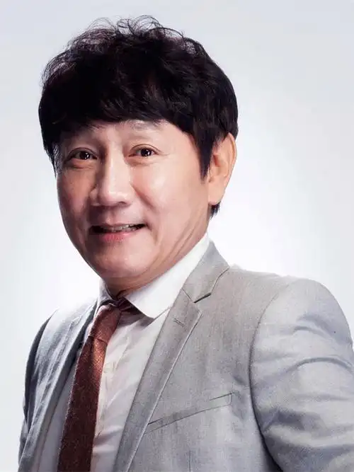 经济学副教授谷一桢管理学教学副教授冯艳管理学副教授戴天宇应用数学