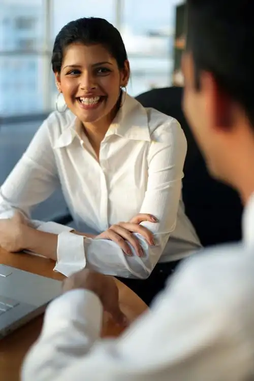 一学就会的职场小白沟通术