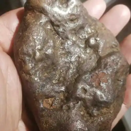 陨石原石原貌球粒陨石无磁球粒石陨石太阳系形成早期陨石科普