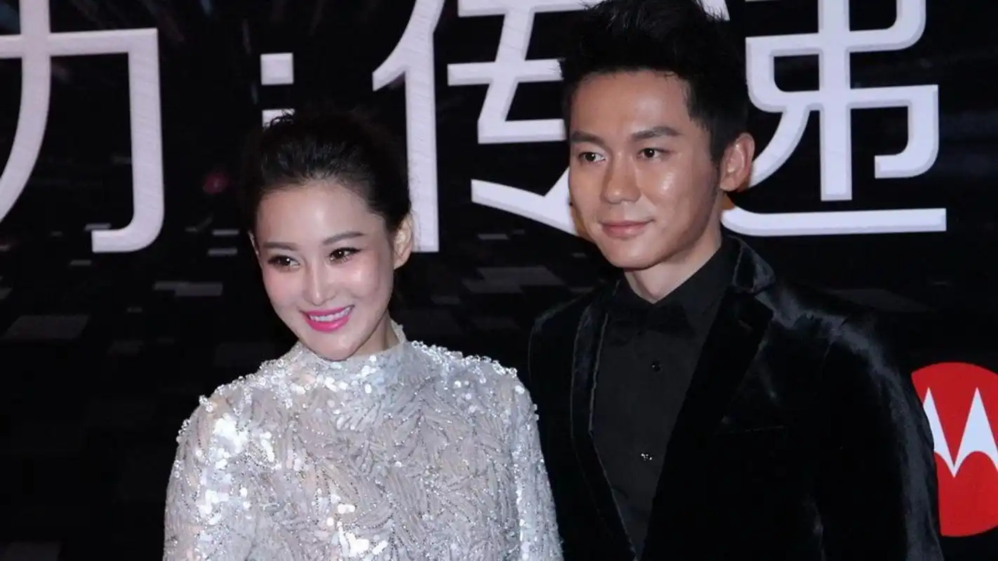 李晨为"女生是累赘"道歉,评论区沦陷,牵扯出张雨绮李雪琴杨笠-李晨的