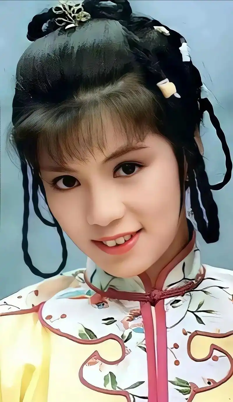 古装造型 #翁美玲 #影视金曲 #俏黄蓉 #古典美 - 抖音