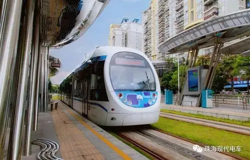 珠海有轨电车1号线10月13日开始售票 | 全程2元,还有更多优惠!
