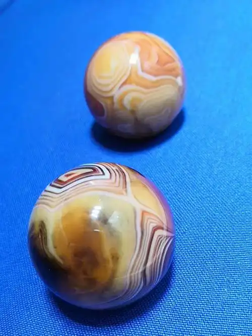 别有特色的缠丝玛瑙