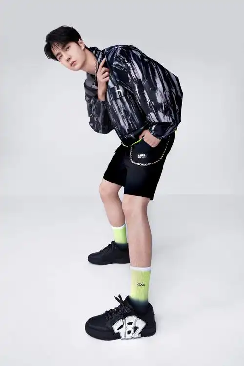 王一博 x 安踏|耶啵的炫酷大片释出.