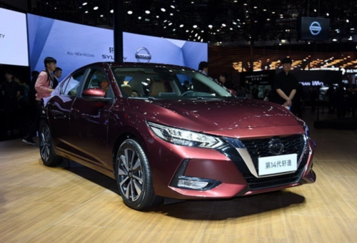 2016轩逸和明锐哪个好( 轩逸与明锐哪个好s相比怎么选 )