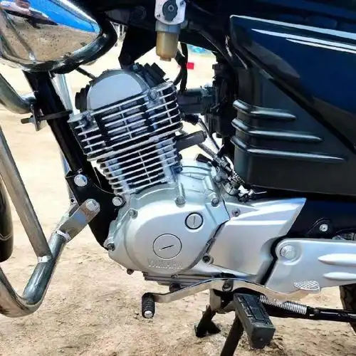 原装精品雅马哈劲悍太子yb125带边箱二手摩托车