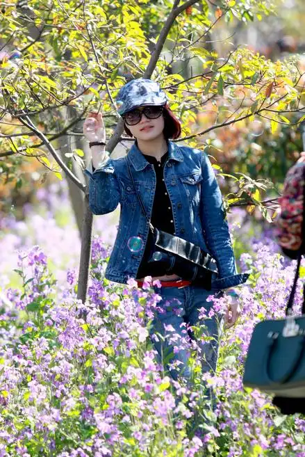 顾村公园-自拍(一) - 人像摄影 - 中国影像网 - 网友心连心,都是一