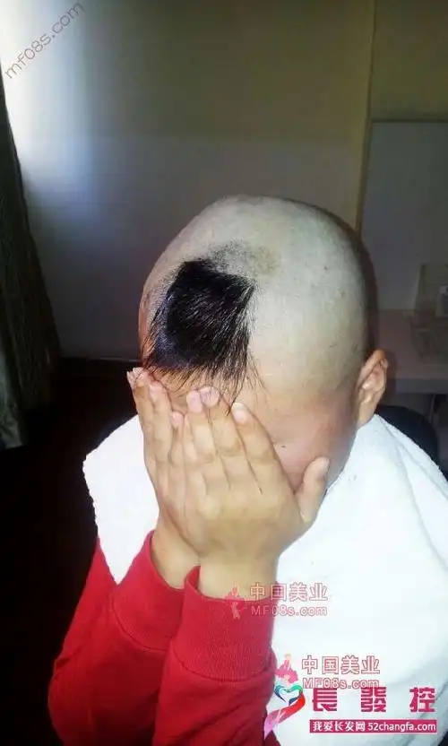 外地女孩来上海剃光头 光头_中国长发