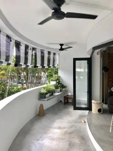 半怀旧半简约 中峇鲁弧形阳台的魅力