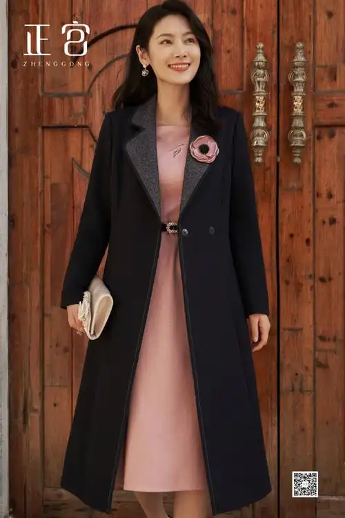 时刻穿正宫##正宫礼服季##为爱盛装##时尚穿搭##大衣##高级感大衣