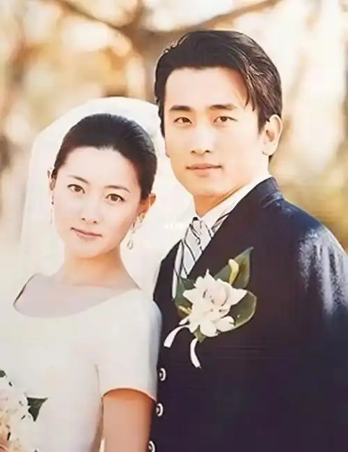 可就自求多福了,苏菲娅可不是软柿子,第一集就可以甩了崔忠赫#车仁表