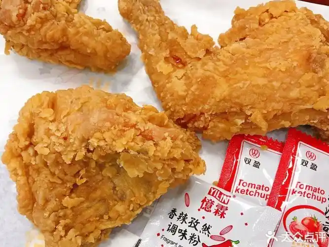 华莱士全鸡汉堡五莲佳乐家店