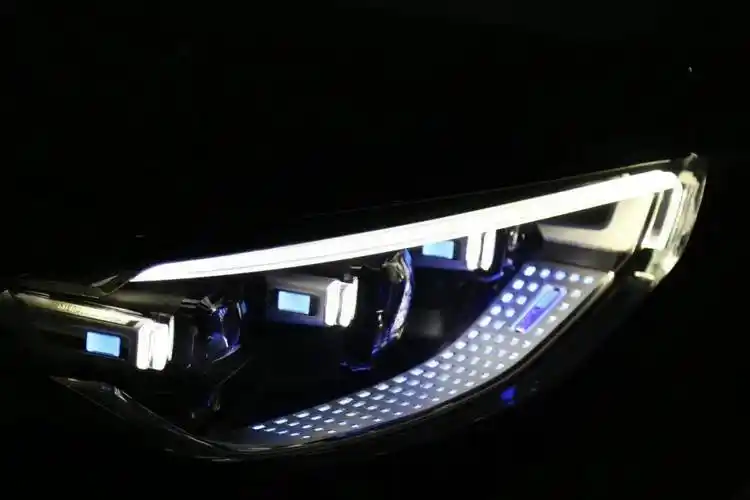 仪式感无处不在,22款23款迈巴赫s480升级原厂流星雨