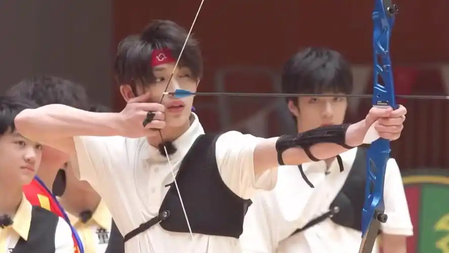 【时代少年团】这次运动会还有射箭吗 能不能gkd!