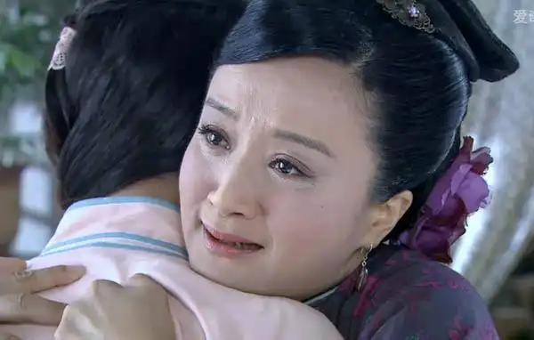 王柏川妈妈——李小燕