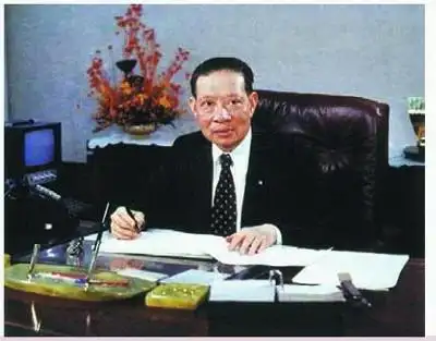 新鸿基地产创始人郭得胜