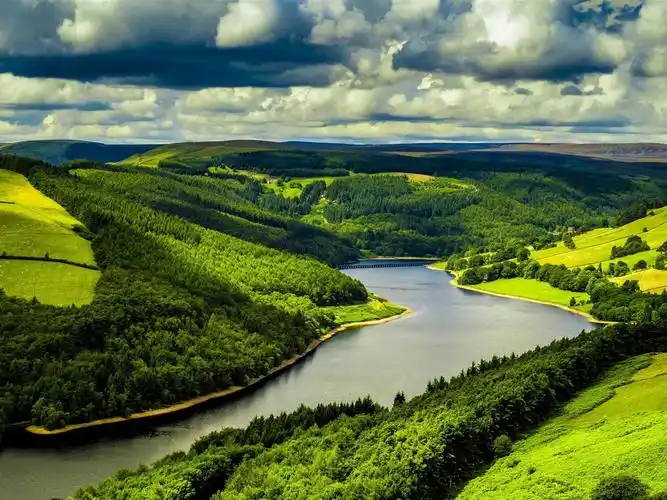 英国,英格兰,河流,树木,草,云 壁纸 - 1600x1200