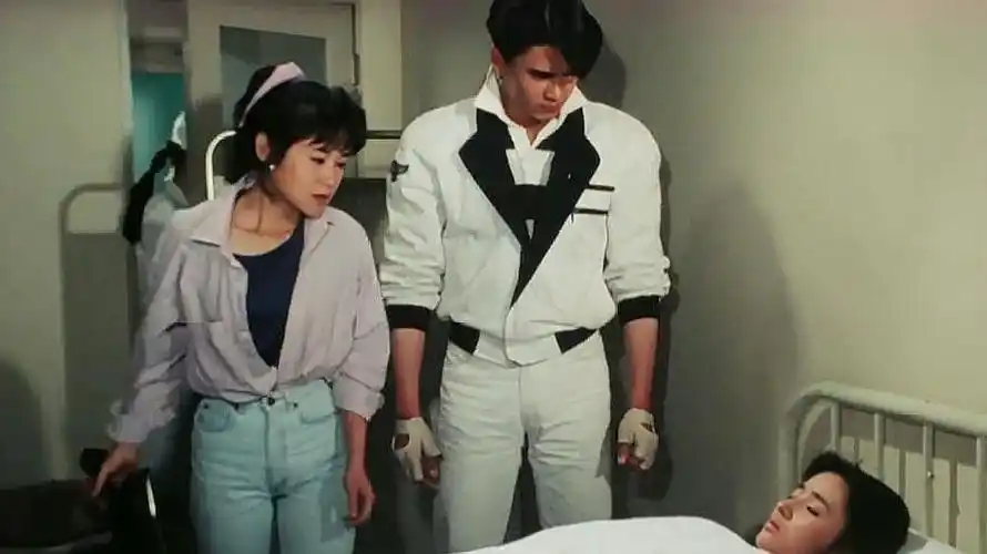 南光太郎救下的的场响子没有受一点伤,真是个奇迹啊!